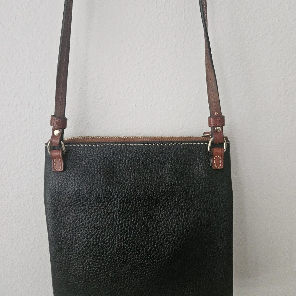 Dooney & Bourke Pebble Grain Leather Crossbody Bag | Adjustable Strap